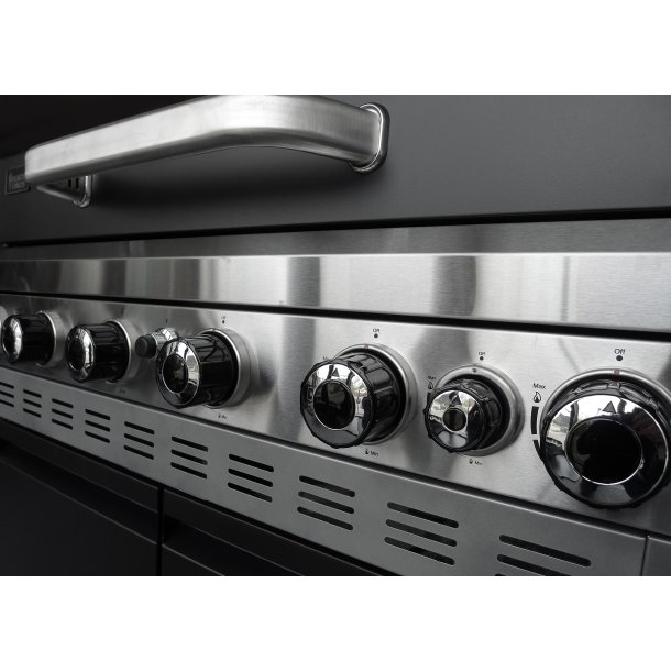 6 Br�nder - Black Torch - Boston